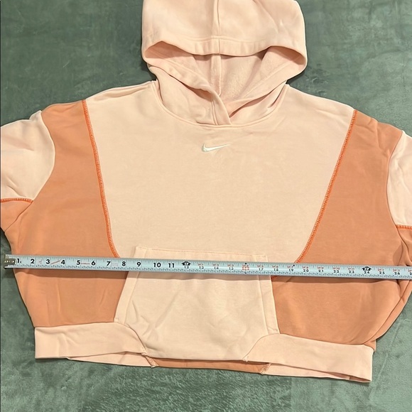 Nike Cropped Pink and Orange Hoodie, women’s XL - Picture 4 of 5